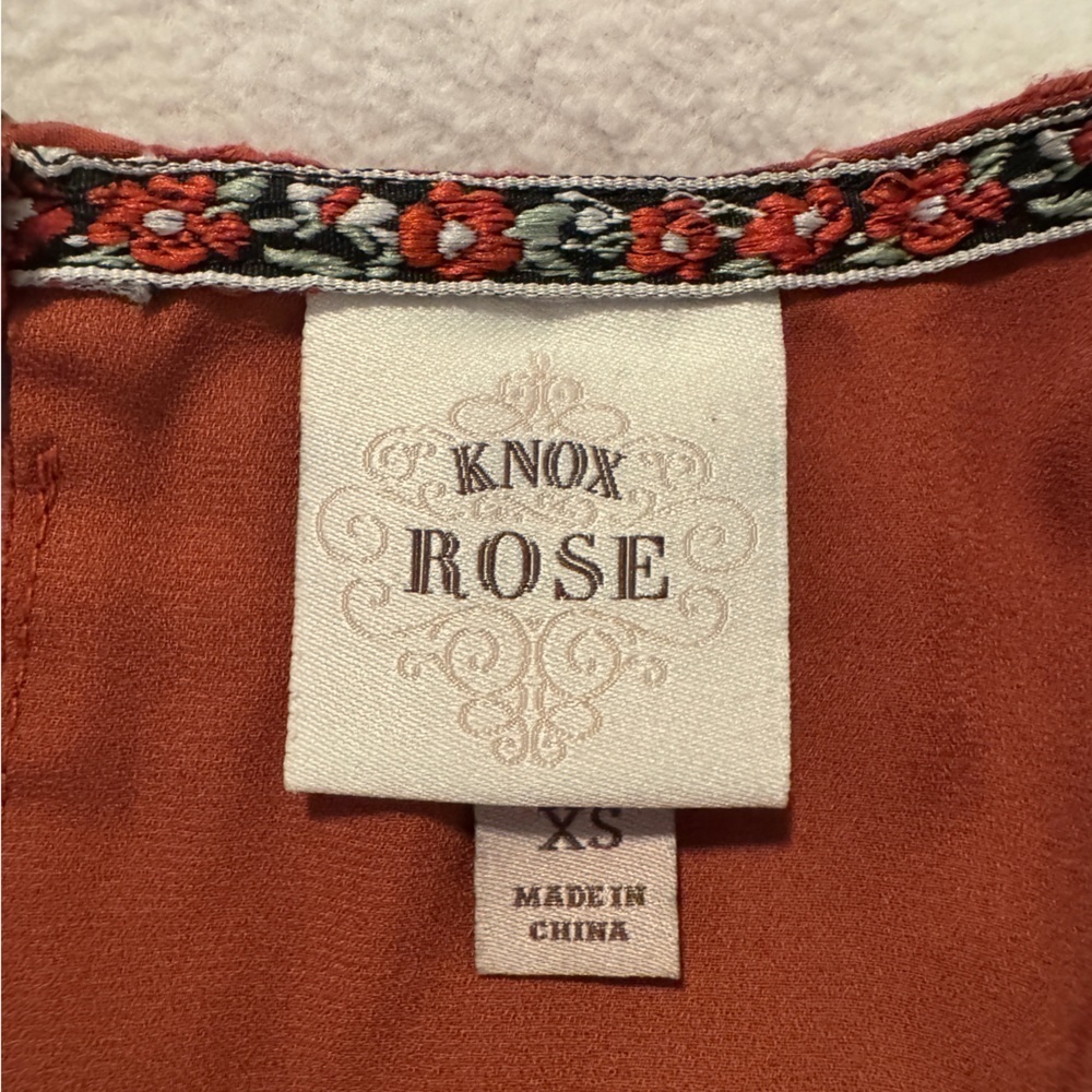 Rose Red Sleeveless Eyelet Dress - Picture 3 of 6